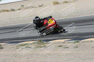 media/Oct-30-2025-Racers Edge (Thu) [[dabbdaf680]]/3-B Group/Session 3 (Turn 15 Inside)/